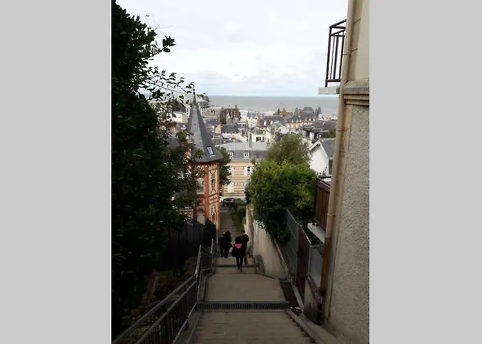 Cosy Et Terrasse-jardin Superbe Vue Lejlighed Trouville-sur-Mer